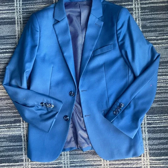 Isaac Mizrahi Vibrant Blue Pants and Blazer